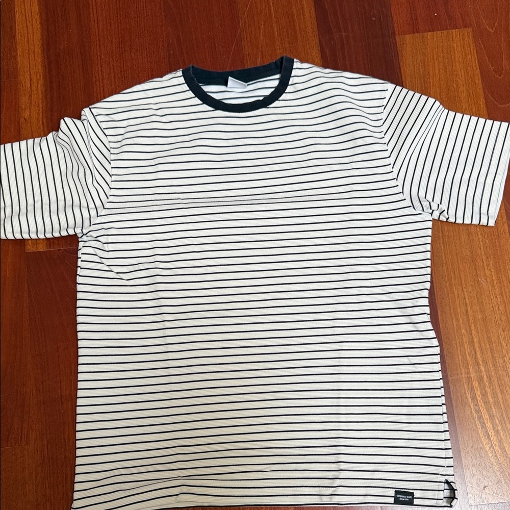 Zara White Tee with Black Stripes